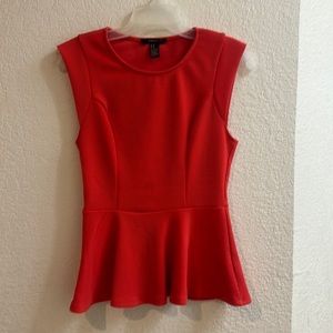 Knitted sleeveless blouse